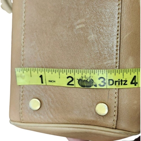 TRUSSARDI Beige Leather Baguette Clip Shopper Shoulder Push Lock Handbag Womens - Picture 15 of 16